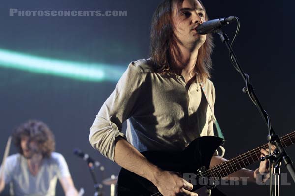 TAME IMPALA - 2012-10-15 - PARIS - Le Bataclan - 